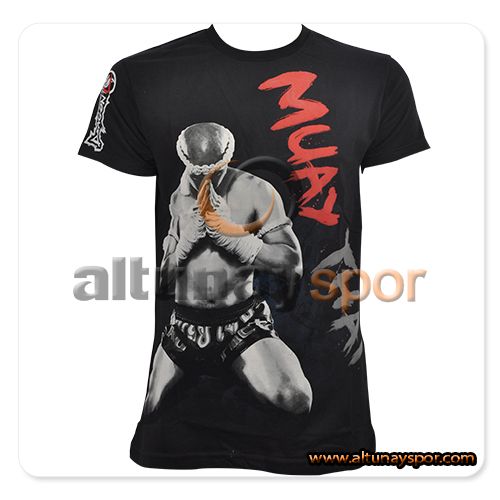 Muay Thai Praying Man