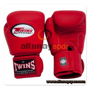 Twins Muay Thai Eldiveni - Kırmızı Twins Muay Thai Eldiveni - Kırmızı